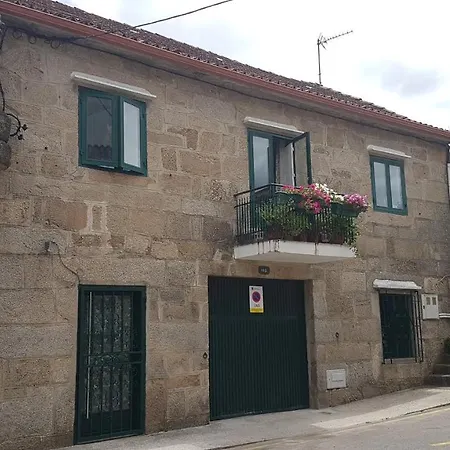 A Casa Do Santo Homestay *